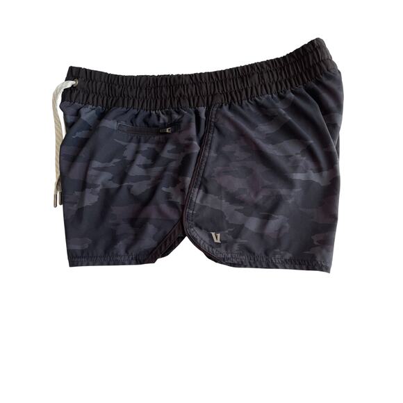 Vuori Clementine Camo shorts size Medium Running Athletic Black Gray - Picture 3 of 6